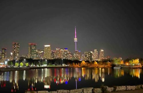 King West Village Apartment | King West Private Rooftop Retreat
