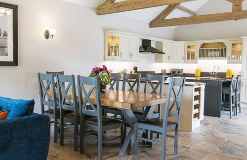 Richmond Cottage | Kingfisher - Holiday At Home