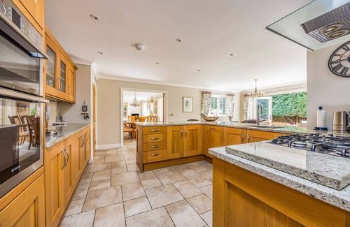 Chichester Cottage | Kingley - Chichester - sleeps 10 guests in 4 bedrooms