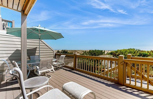 Fenwick Island House | Kings Grant Beachfront Townhouse w/Ocean Views, Shared Pool, Free WiFi, Private