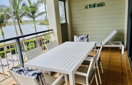 Kingscliff Apartment | Kingscliff Waterfront at Sunrise Cove: Spacious apartment with a large pool