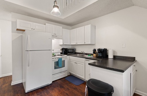 Kingsland House | Kingsland Cove - 2 bed 2 bath Ensuite with High Speed Internet