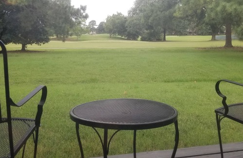 Kingsmill Condo | Kingsmill Condo on Golf Course 9th Fairway! Local owner