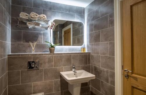 Killorglin House | Kingston's Townhouse
