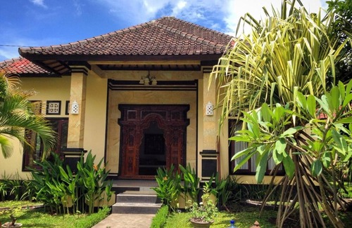 Purwakerti House | Kirana Homestay - Sunshine Bungalow - a beautifull place for amazing vacations