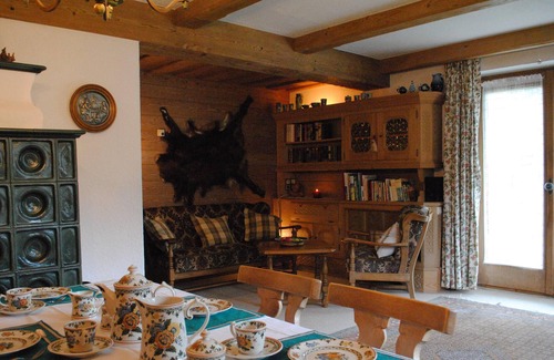 Kitzbuehel House | Kirchberg: Well maintained country house near ski slope