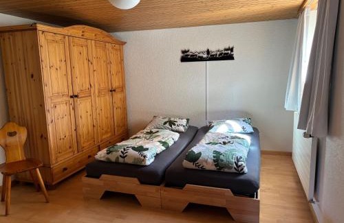 Buerglen Apartment | Kirchenrüttiweg 1