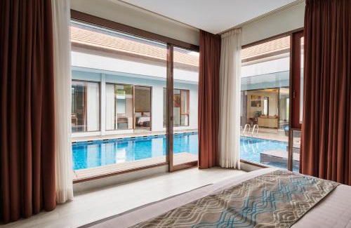 Bandung House | Kirei Mountain View Villa 7 bedrooms with a private swimming pool