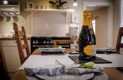 Kirriemuir Cottage | Kirk Wynd Cottage - The Heart of Kirriemuir