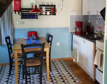 Uusikaupunki Bed & Breakfast | Kirkkokadun Amanda ja Olga