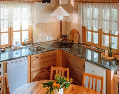 Zebegeny Apartment | Kispatak Vendégház