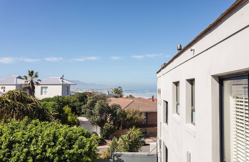 Melkbosstrand Apartment | Kite boarding and wind surfing all year round on a blue flag beach.