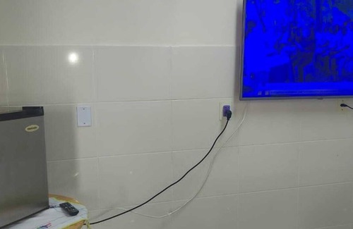 Cocal House | Kitinete Perto da Praia. 100 Reais Diaria. Internet e Fogão e Cama Casal.tv