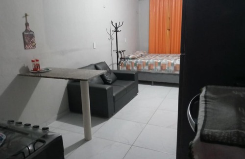 Fatima House | Kitnet mobiliado, confortável e bem localizado.