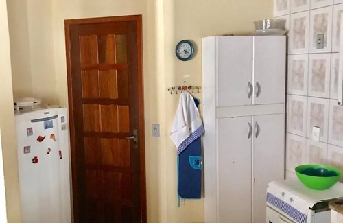 Praia dos Anjos Apartment | Kitnete Located in the center of Arraial do Cabo Aptos for 4 adults