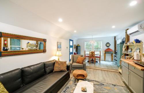Southern Shores Apartment | Kitty Hawk Vacation Rental with Pool and Hot Tub