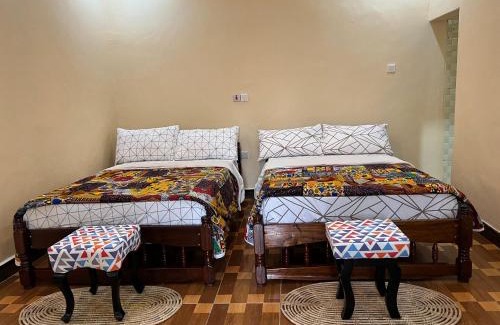 Moshi Bed & Breakfast | Kivuli Inn