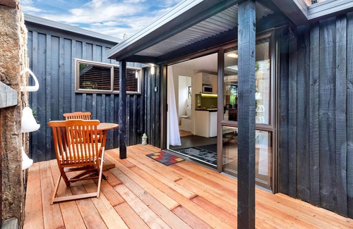 Kerikeri House | Kiwi Bali - Kerikeri Holiday Home