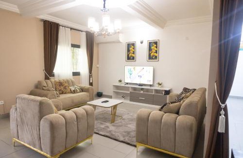 Tignere House | KK Lodging Yaounde Fouda