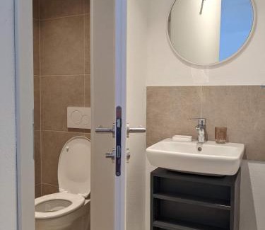Hrib pri Hinjah Apartment | Klančarjeva domačija - Spacious countryside apartment on an eco farm