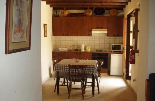 Tochni Apartment | Kleanthis House
