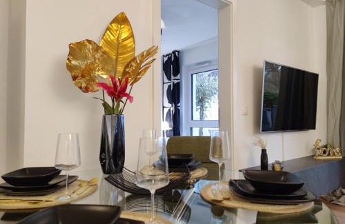 Region Hannover District Apartment | Klein und fein mit Whirlpool