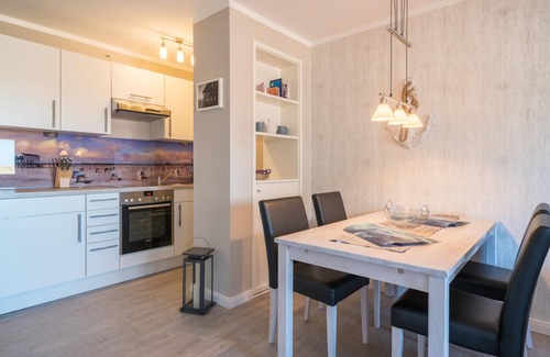 St. Peter-Ording Apartment | Kleine Brise 5a - Apartment house Deichbude am Strand - 1a location to the main beach