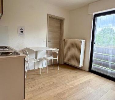 Alt-Knielingen Apartment | kleine und charmante Monteurs Unterkunft C