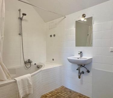 Alt-Knielingen Apartment | kleine und charmante Monteurs Unterkunft C