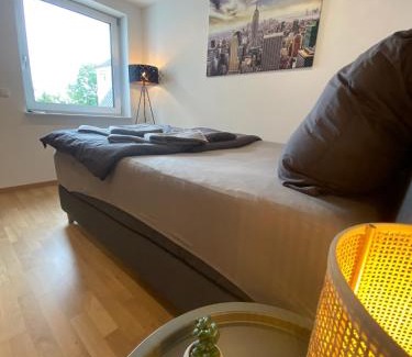 Neureut Sudlicher Teil Apartment | Kleines Juwel mit super Komfort - Fußbodenheizung, Regendusche, Waschmaschine