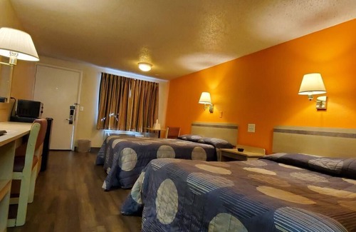 Florence Hotel | Knights Inn Florence
