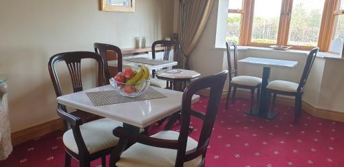 Trim Bed & Breakfast | Knightsbrook Guesthouse