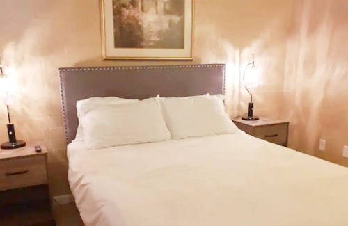 Midtown Apartment | Knockout 1 Bedroom Unit in Midtown Tucson