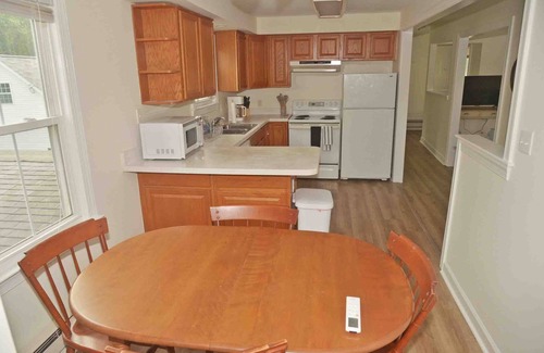 Rock Hall Apartment | Knot's Landing, spacious Apt. downtown Rock Hall
