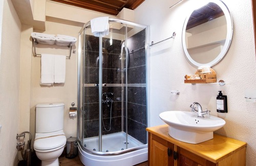 Candarli Hotel | Koçanlı Köşkü