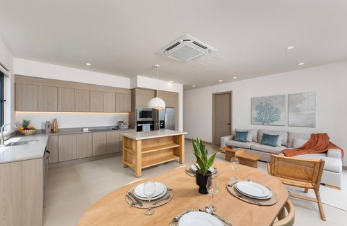 Coco Condo | Kokito at Naumi, Ocean Views & Beach Club