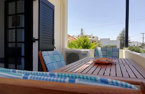 Kokkini Chani Apartment | Kokkini Hani 1st floor lovely apartment 1-5 persons, 100 m. from the beach