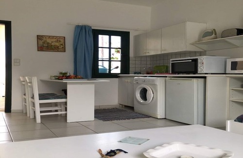 Kokkini Chani Apartment | Kokkini Hani: Beautiful apartment for 1-4 persons, 150 meters from the beach.
