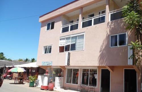 Madirokely Hotel | Kokoloko