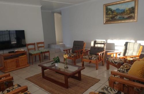 Velddrif Apartment | Kom ma nader