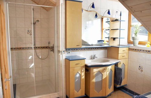 Rimbach Apartment | Komfortable Fewo mit großer Terrasse und Blick in die Natur
