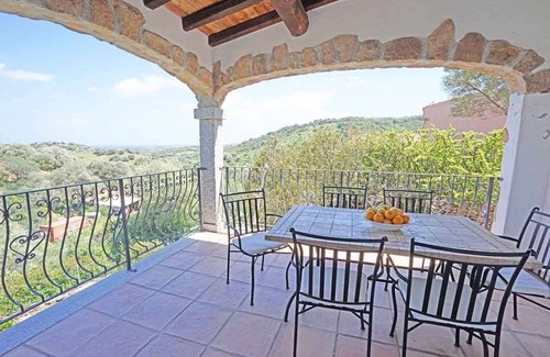 Budoni House | Komfortable Villa mit Pool und Meerblick - Nr. 115/2
