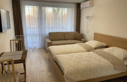 Csopak Apartment | Komfortable Wohnung, 8 Gehminuten vom Balatonufer Entfernt