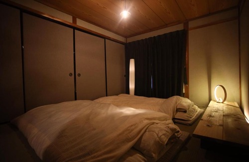 Shimohara Bed & Breakfast | コミュニティカフェ民泊つむぎ