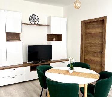 Komlo Apartment | Komlói Bástya Vendégház
