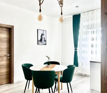 Komlo Apartment | Komlói Bástya Vendégház