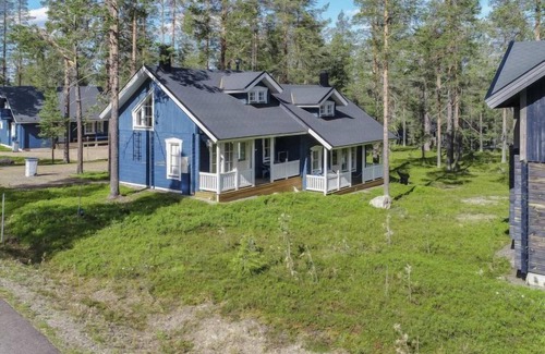 Akaslompolo House | Komsikko B by Interhome