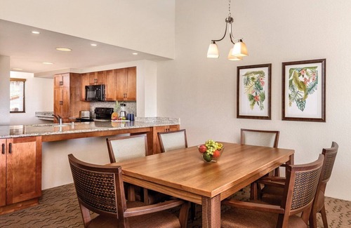 Kahaluu-Keauhou Resort | KONA COAST RESORT - Perfect for a couples get away or a family vacation!