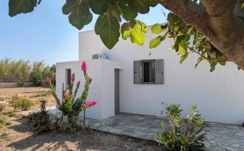 Skiros Villa | KONAKI Private Villa
