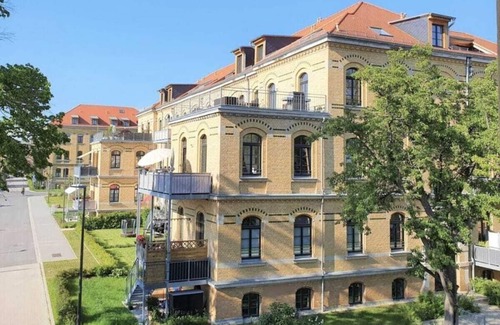 Mockern House | Koning Albert Residenz